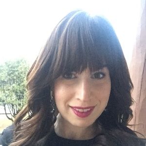 Meet your Posher, Elissa